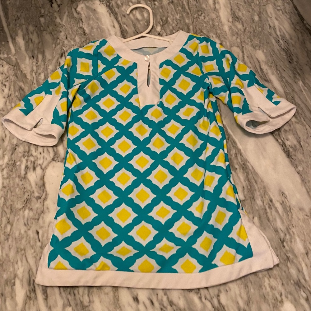 Cabana Life 2T Rashguard Cover Up - LIKE NEW